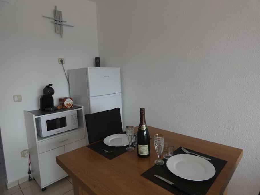 Estudio Con Vistas, Rosas Exteriör bild